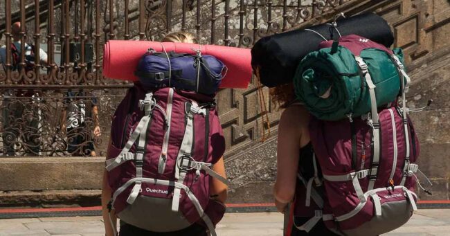 Volunteering on the road stories of hospitaleros and their contribution to the experience